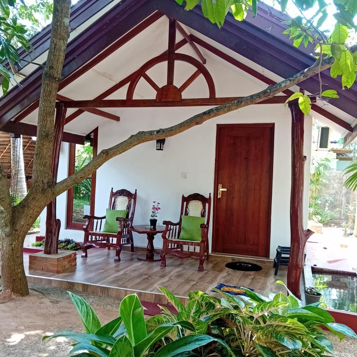 Yaluwa Tourist Rest & Cooking Class Anuradhapura Buitenkant foto
