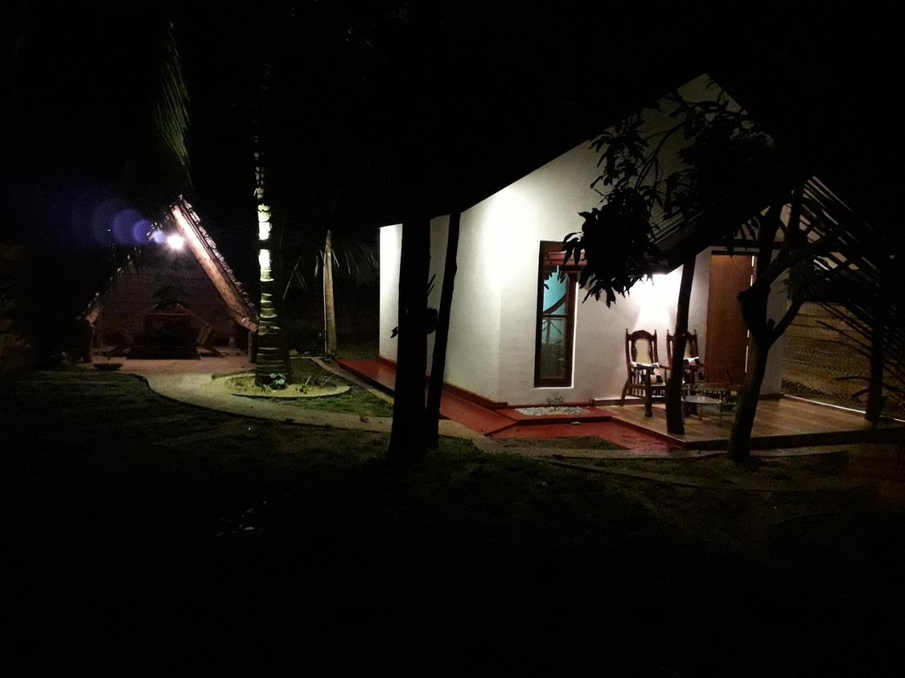 Yaluwa Tourist Rest & Cooking Class Anuradhapura Buitenkant foto