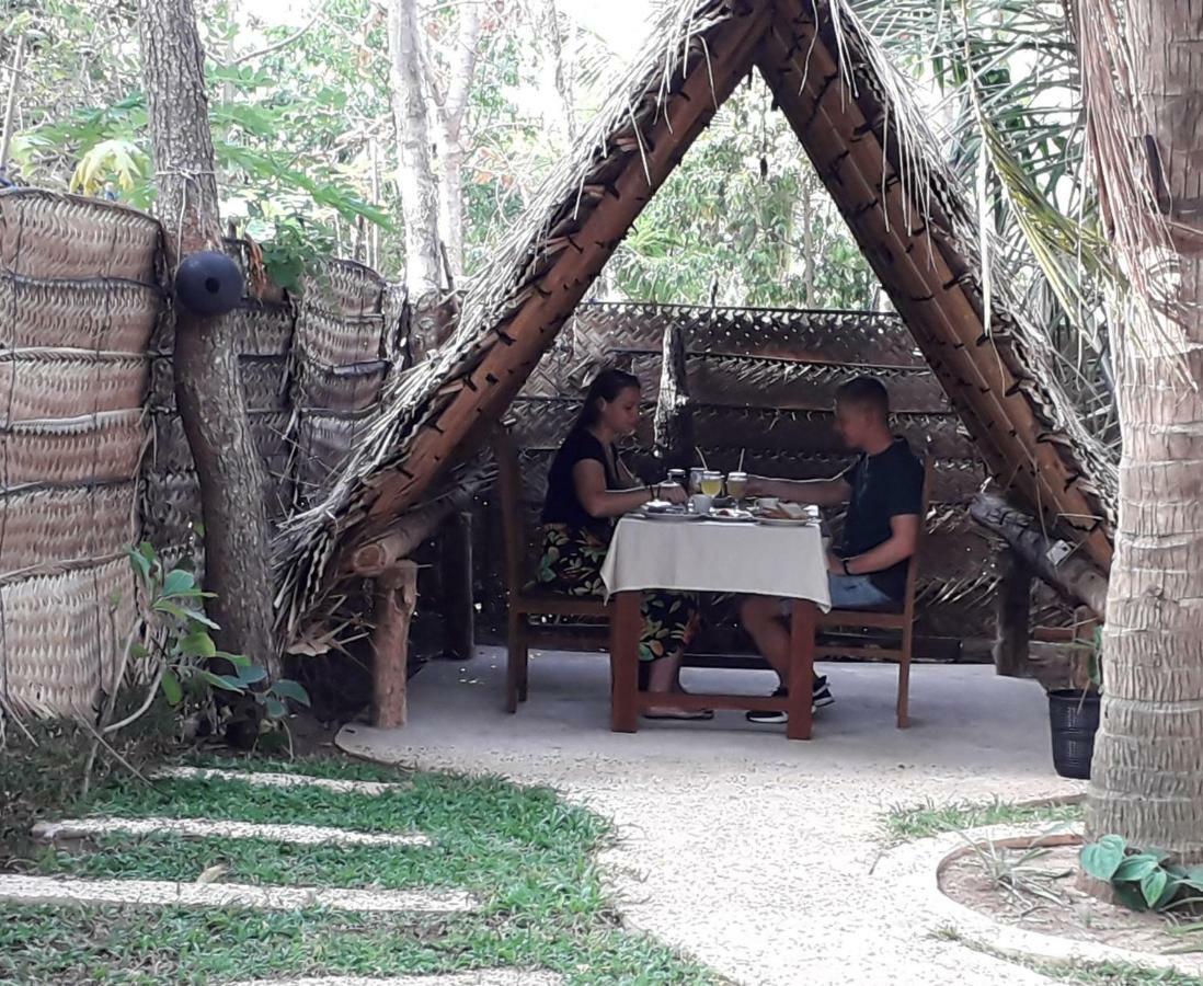 Yaluwa Tourist Rest & Cooking Class Anuradhapura Buitenkant foto